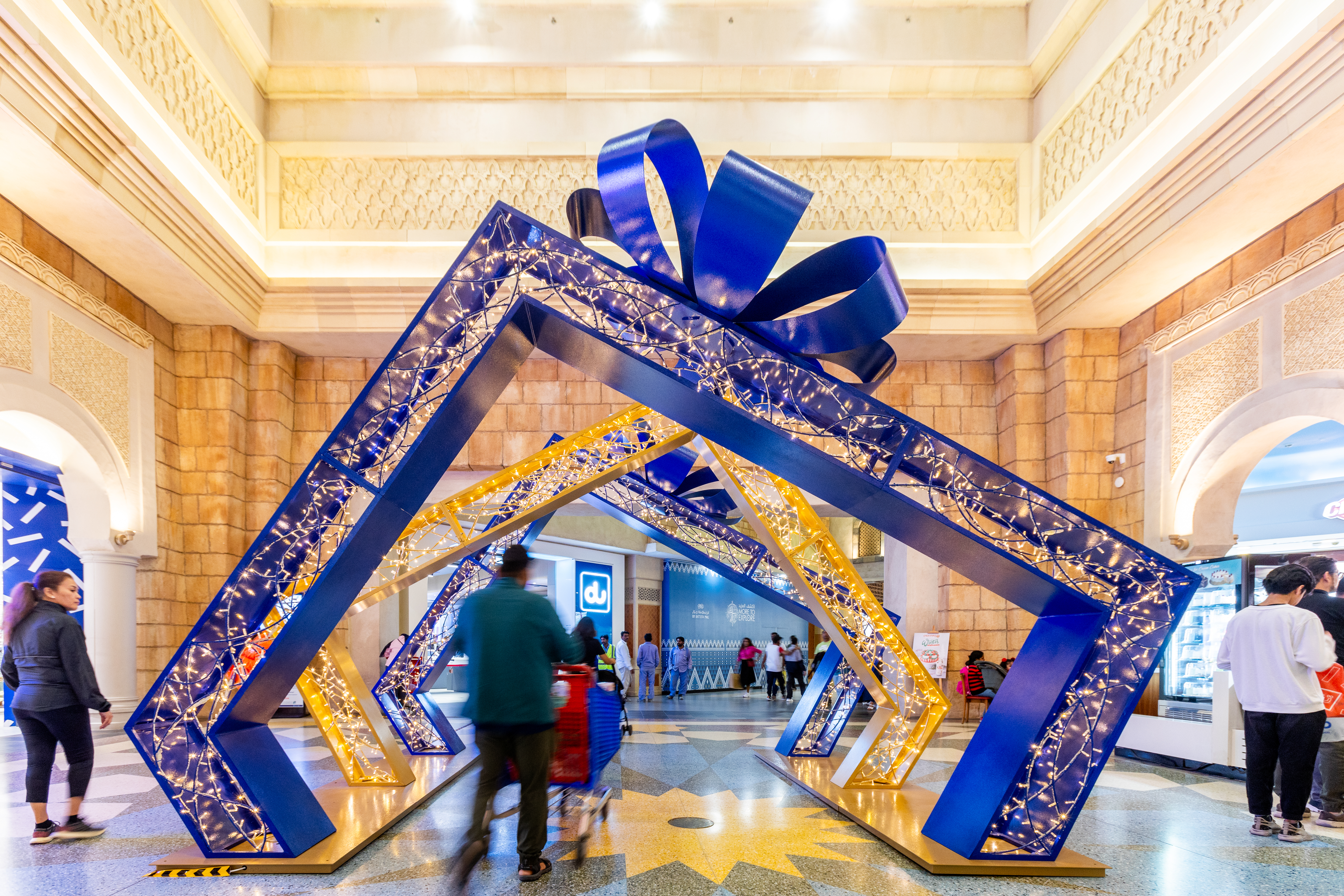Shopping Center Weihnachtsbeleuchtung Dubai Ibn Battuta